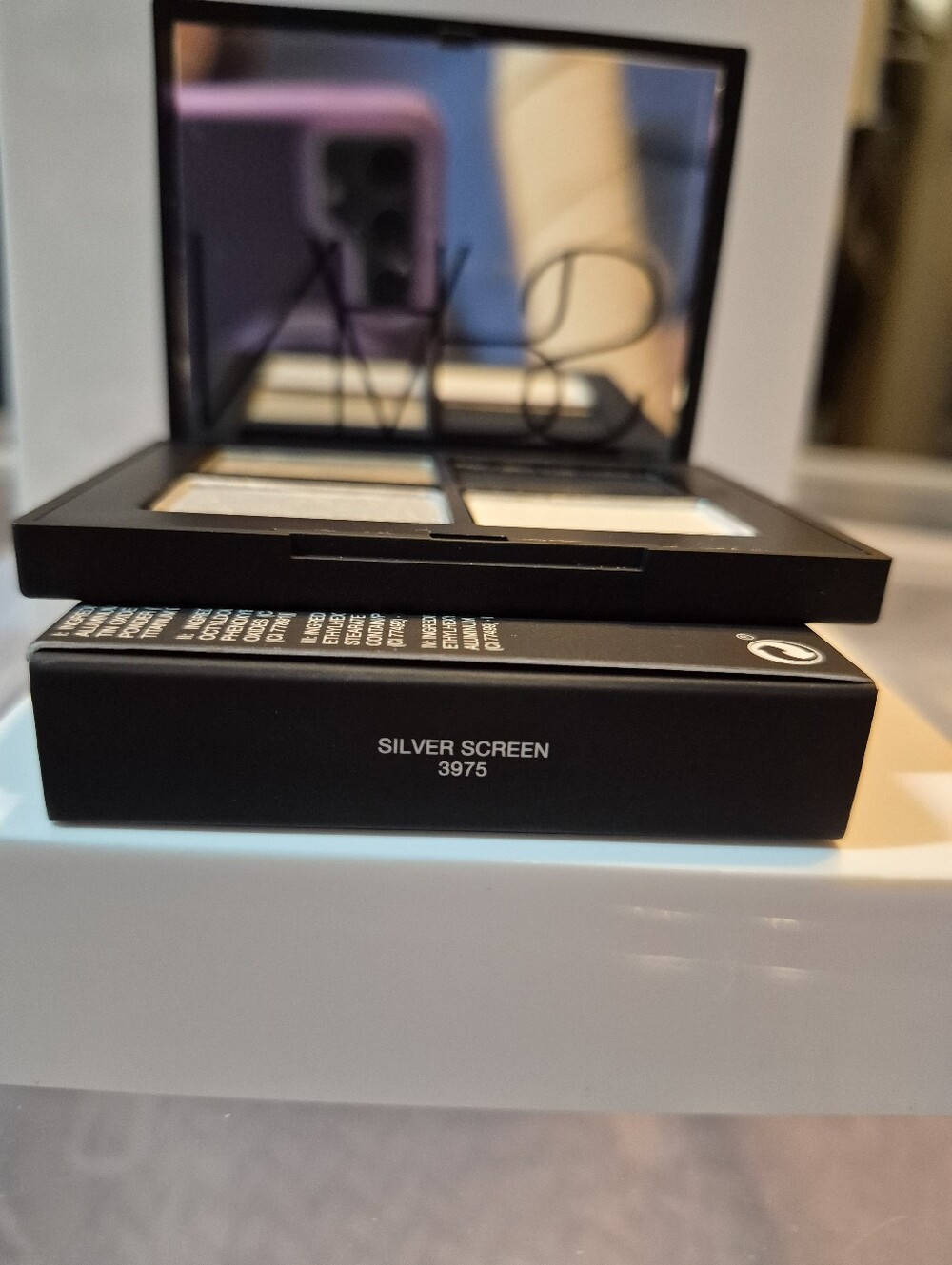 NARS Quad Eyeshadow Palette: Silver Screen (Silver, Pewter, Black, Ivory), NIB - Picture 4 of 6